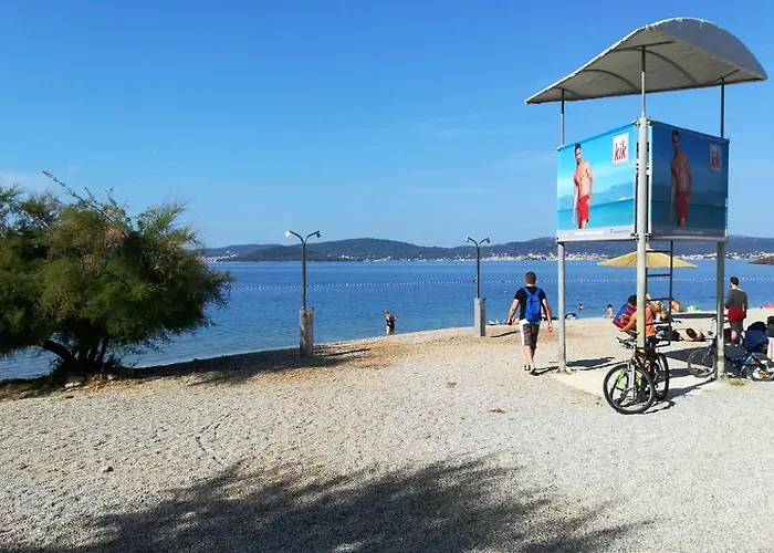 With Parking Space - 21550 Zadar