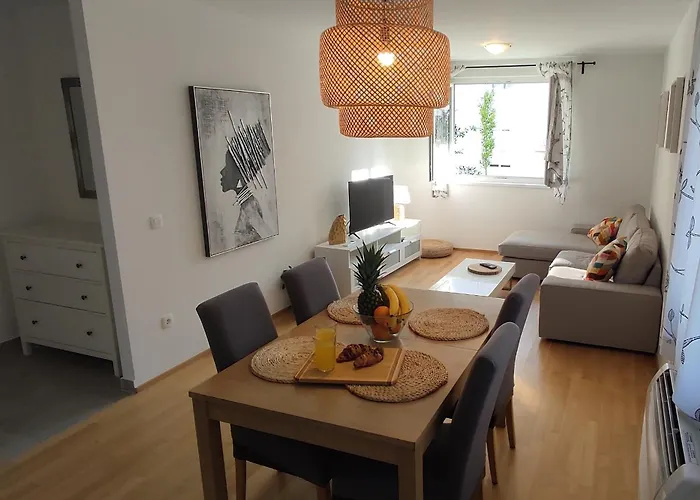With Parking Space - 21550 Апартаменты